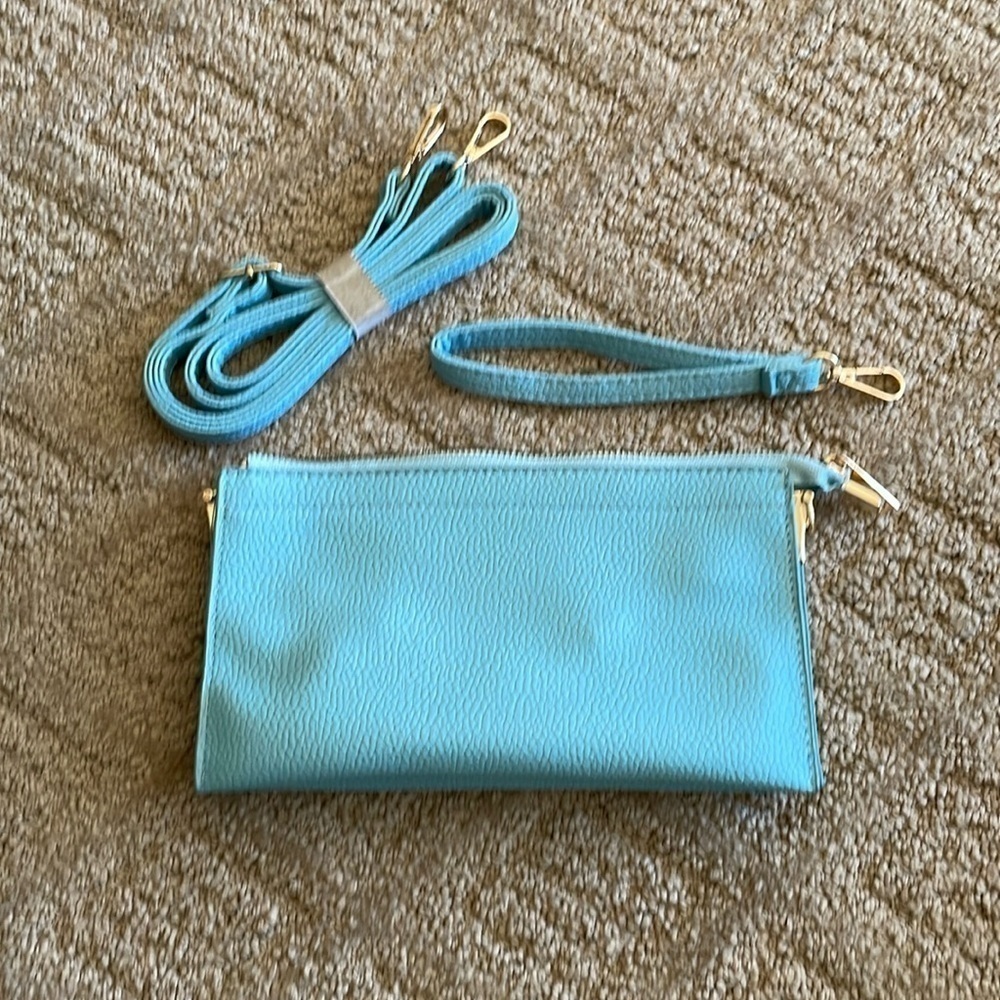 Zipper Clutch NWT